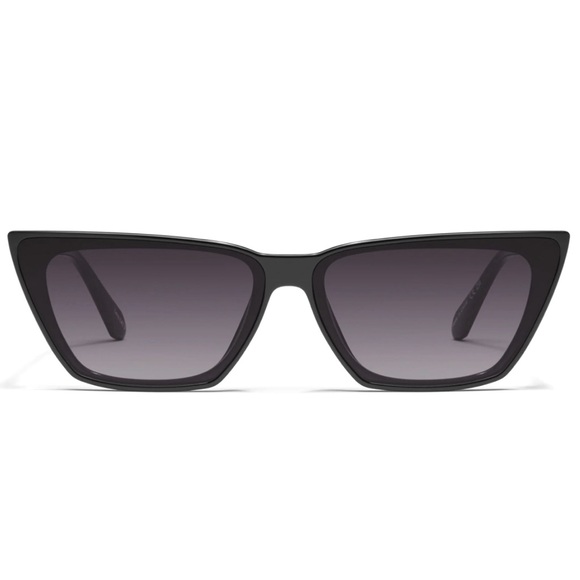 QUAY Bad Habit Sunglasses Black Frame Grey Lens Cat Eye Retro NWT - Picture 12 of 13